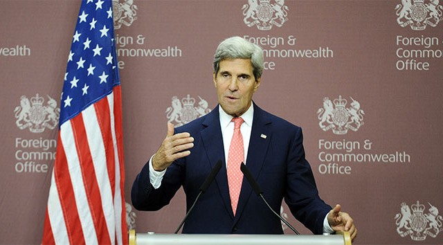 ABD Dışişleri Bakanı Kerry, Kırgızistan'da