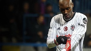 Beşiktaş'tan Atiba'ya yıllık 825 bin Euro artı bonuslar