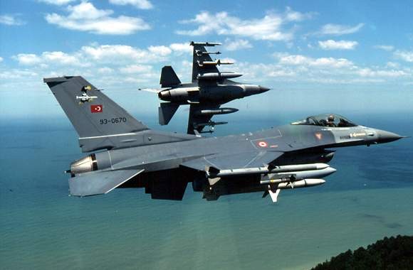 Türk F-16'lar IŞİD hedeflerini vurdu